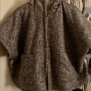 Youth Girls Zara Wool Lined Cape SZ 9-10